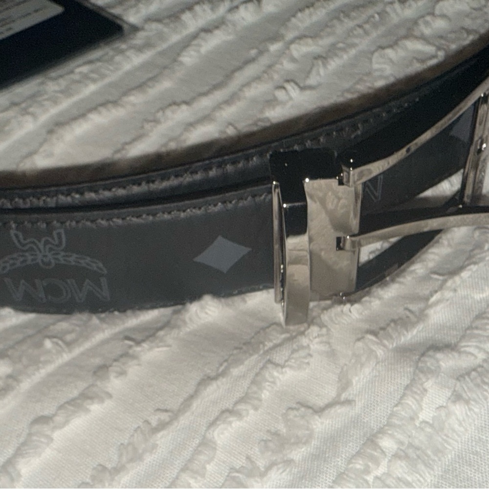 MCM Aren, distinctive Visetos monogram leather belt. New with tags. - Picture 5 of 7